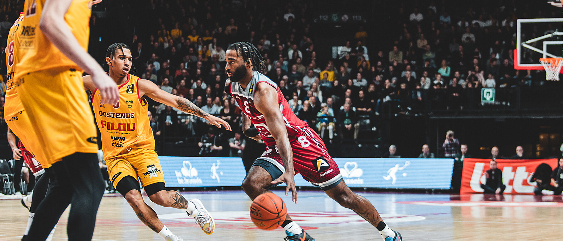 Kangoeroes Basket Mechelen bij de dames & Antwerp Giants bij de